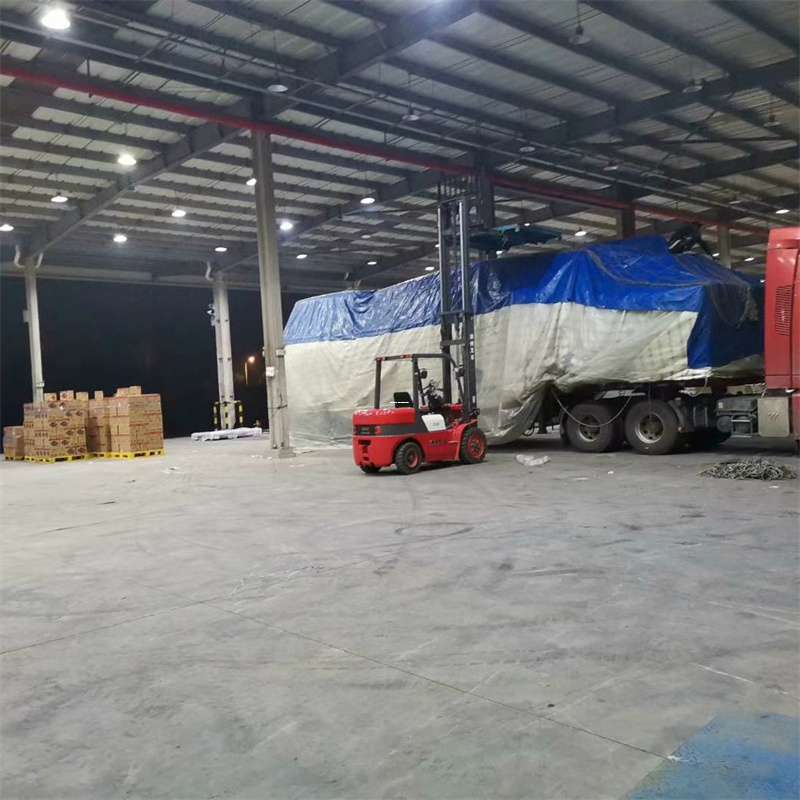 湛江市色达县进仓物流：多元专线直达运输探秘